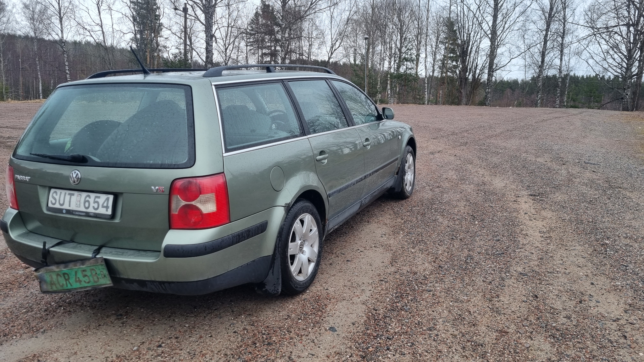 Volkswagen Passat Variant 2.3 V5 170hk 2002, bild 4/36
