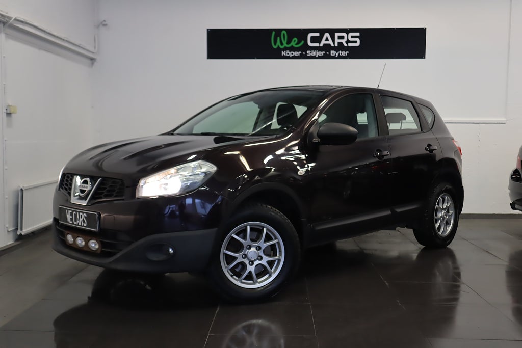 Nissan Qashqai 2.0 CVT Euro 5 Dragkrok Backkamera 141hk