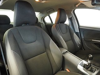 Sedan Volvo S60 9 av 21