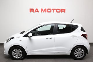 Halvkombi Hyundai i10 3 av 19