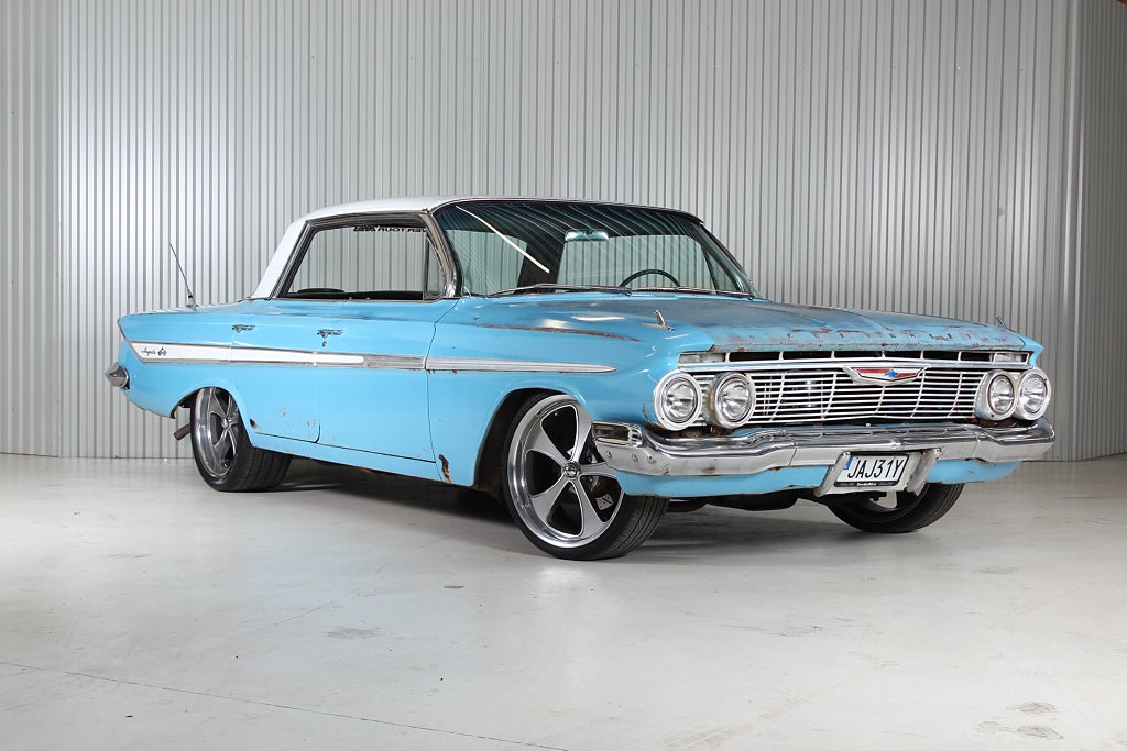 Chevrolet Impala 4dr HT 1961 LS - LM7 - 4l60E -20"