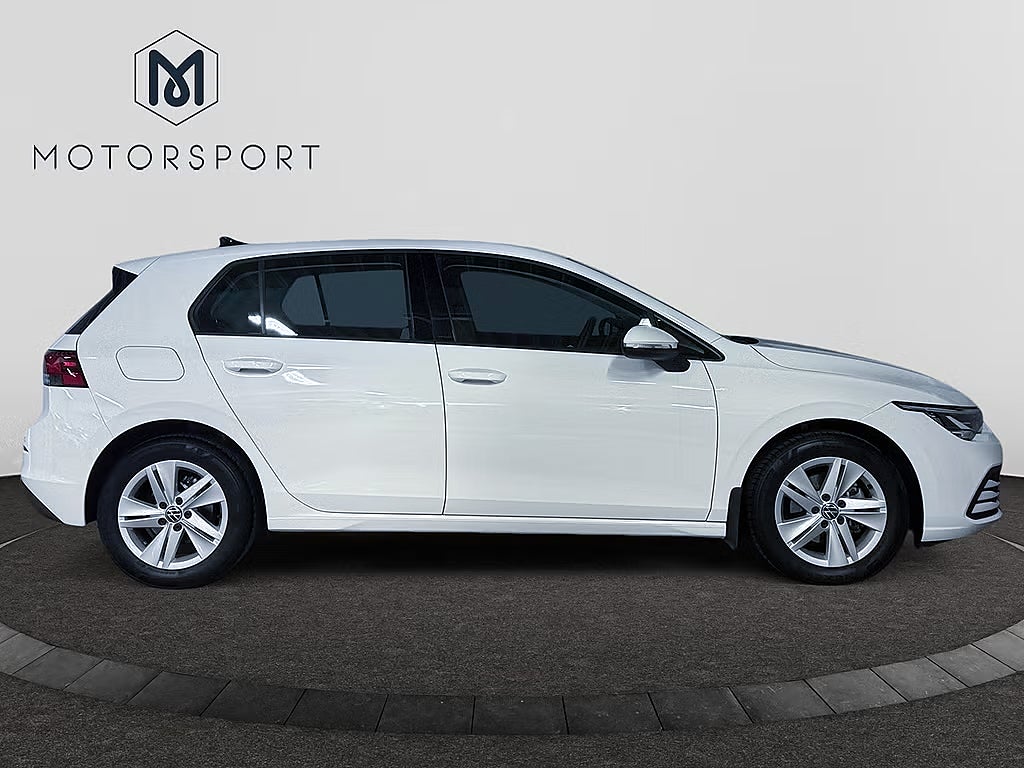 Volkswagen Golf 2.0 TDI Adaptiv Farth Keyless Navi Carplay Rattvärme bild 5