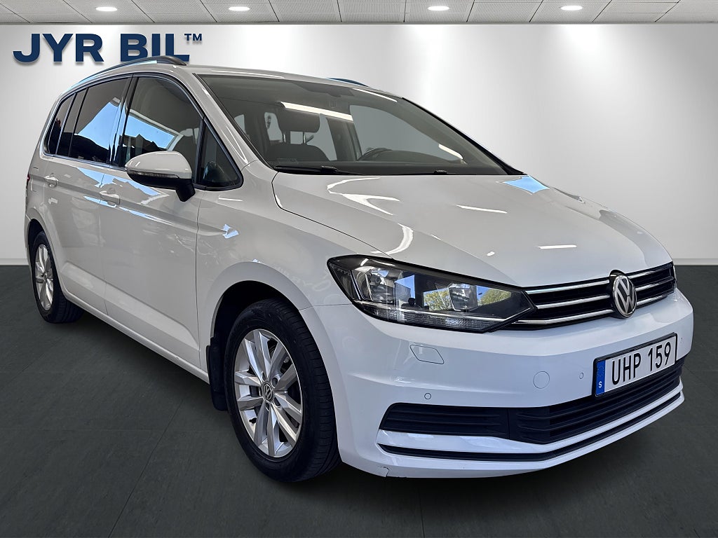 Volkswagen Touran 7-seater 2.0 TDI 150hk DSG6 / PDC / Adap-fart / Carplay