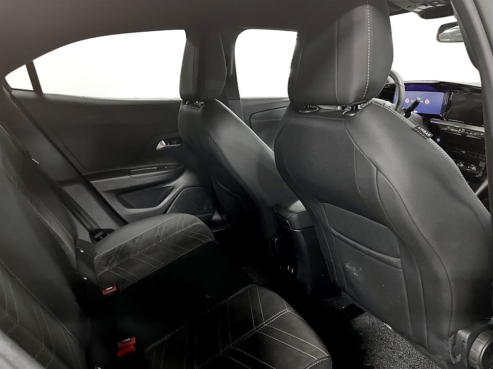 Bild på Opel Mokka Ultimate 1.2 Turbo 130hk Aut B-KAMERA ALCANTARA