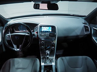 SUV Volvo XC60 15 av 23
