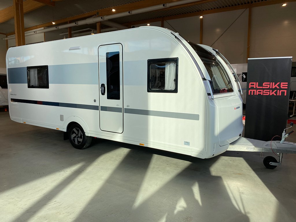 Adria Adora 572 UT 2346 kr/mån./ Vi tar inbyten / Ny / ALDE