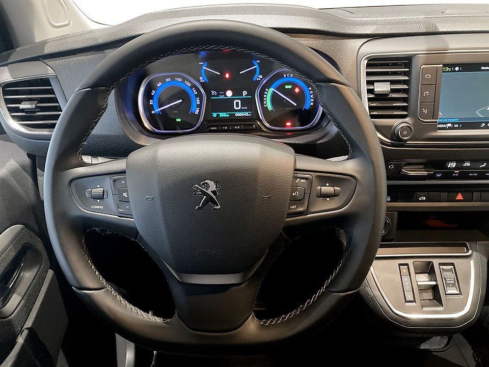 Bild på Peugeot e-Expert PRO+ 75kWh 136hk Aut L3 KAMPANJRÄNTA 3,99%