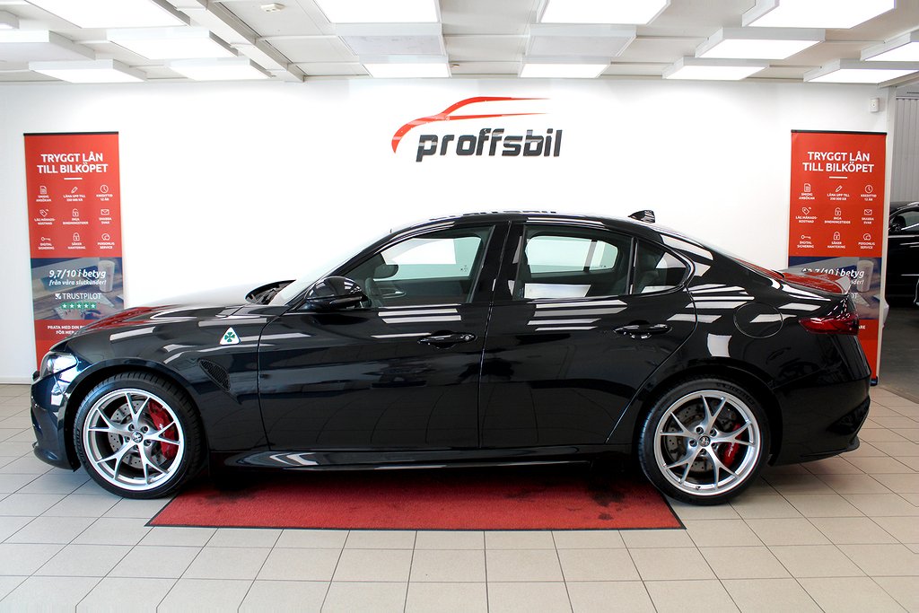 Alfa Romeo Giulia Quadrifoglio Euro 6 510Hk Aut Sv-såld