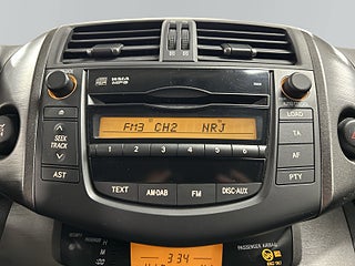 Toyota RAV4 2.0 VVT-i 4x4 Nyservad/Drag/Kamkedja/S&V-Däck