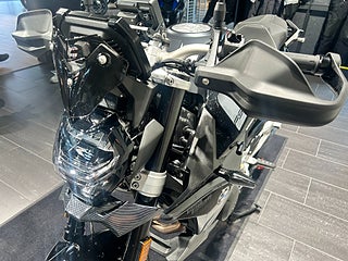 BMW F900R 3,45%/Akrapovic/Väskor/Samtliga paket