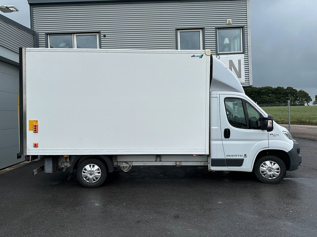 Fiat Ducato PÅBYGGT SKÅP MED BAKLYFT