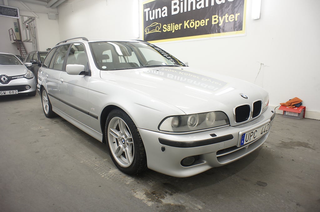 BMW 525 i Automat M Sport 192hk Nybesiktigad