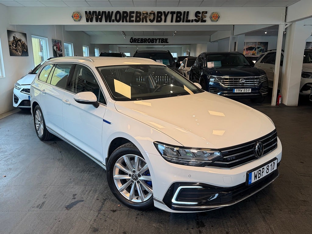 Volkswagen Passat Sportscombi GTE 1.4 TSI ACT OPF GTE Drag Gps B-kamera