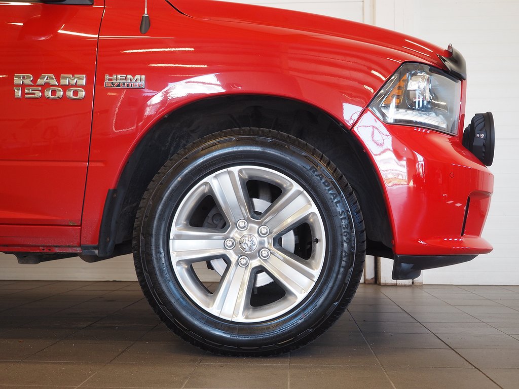 RAM 1500 HEMI Quad Cab 5.7 V8 HEMI 4x4 395hk |Drag|Kamera| 2014
