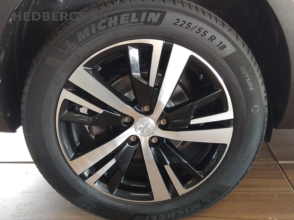 Peugeot 5008 1.2 PureTech GT 130hk Automat thumbnail