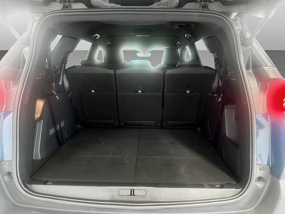 Bild på Peugeot 5008 GT 1.2 PT 130hk Aut 7-SITS B-KAMERA CARPLAY