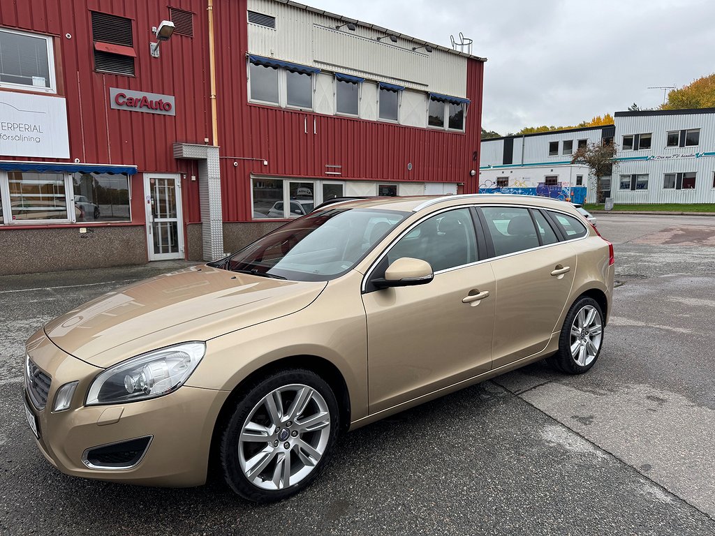 Volvo V60 T5 Powershift Summum 