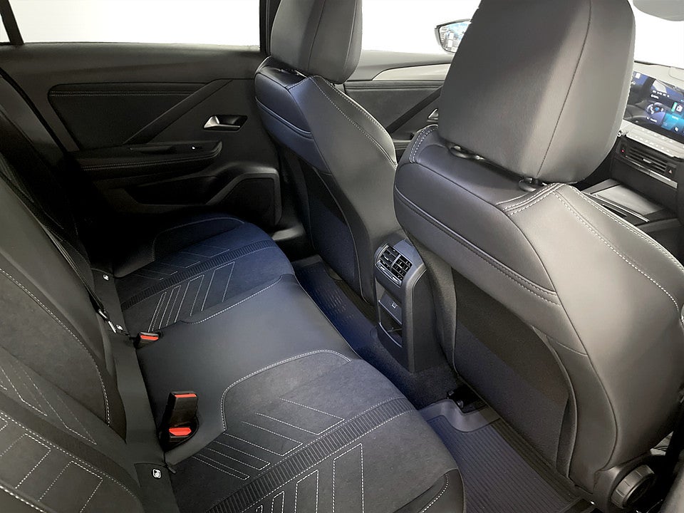Bild på Opel Astra Sports Tourer GS PHEV 195hk - OMGÅENDE LEVERANS!