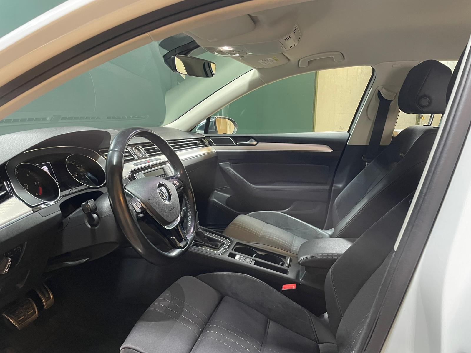 Volkswagen Passat 2016, bild 4/39