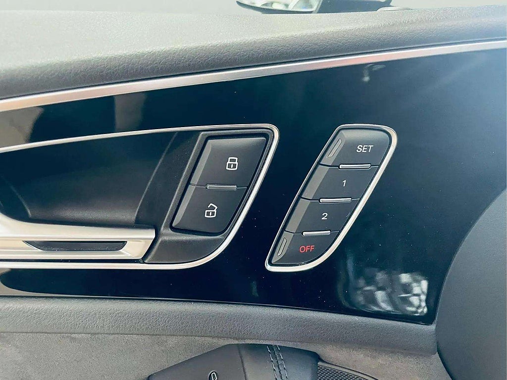 Audi A6 RS 6 Avant Performance 4.0 V8 TFSI quattro  Comfort  - miniatyr 10