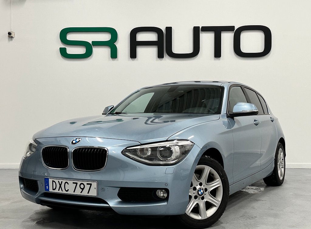 BMW 116 i 5-dörrars | Taklucka | B-kamera | Navi | Bluetooth