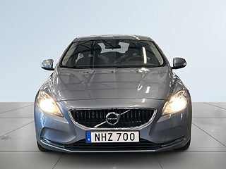 Volvo V40 T2 S&V-hjul/Pvärm/Farthållare/Bluetooth/Sätesvärm F&B