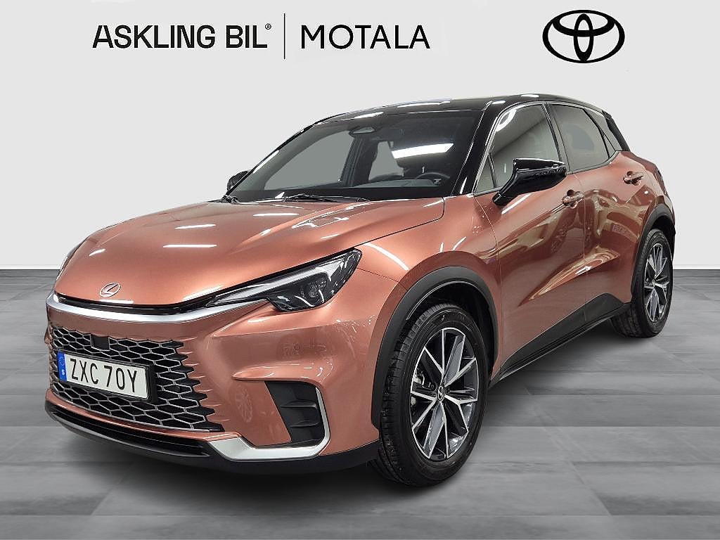 Lexus LBX 1.5 E-CVT Cool Tech