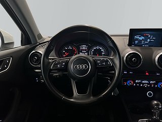 Audi A3 Sedan 1.6 TDI S Tronic/SoV-hjul/Psens/Adaptivfart