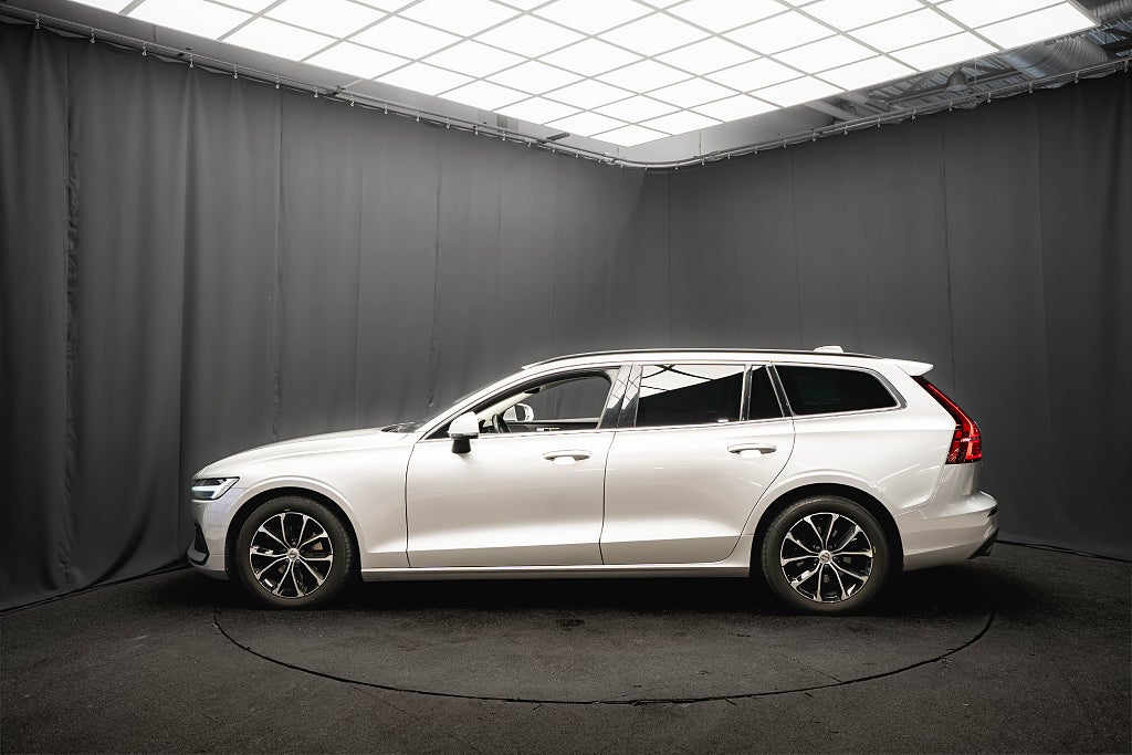 Volvo V60 B4 Advanced KAMERA D-VÄRMARE 1-ÄGARE ADAPTIV-FART MOMS