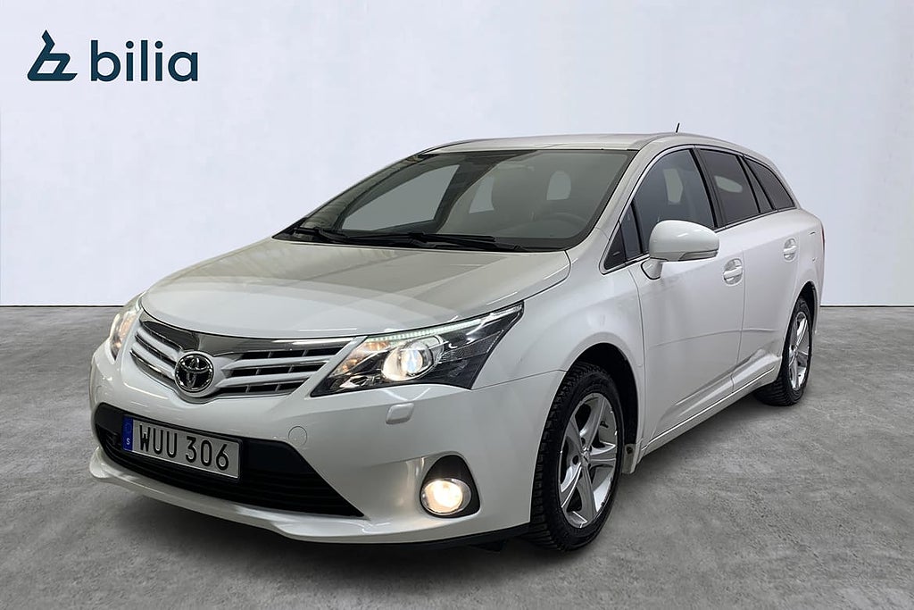 Toyota Avensis Kombi 1.8 Valvematic /Backkamera/M-Värm/SoV-Hjul