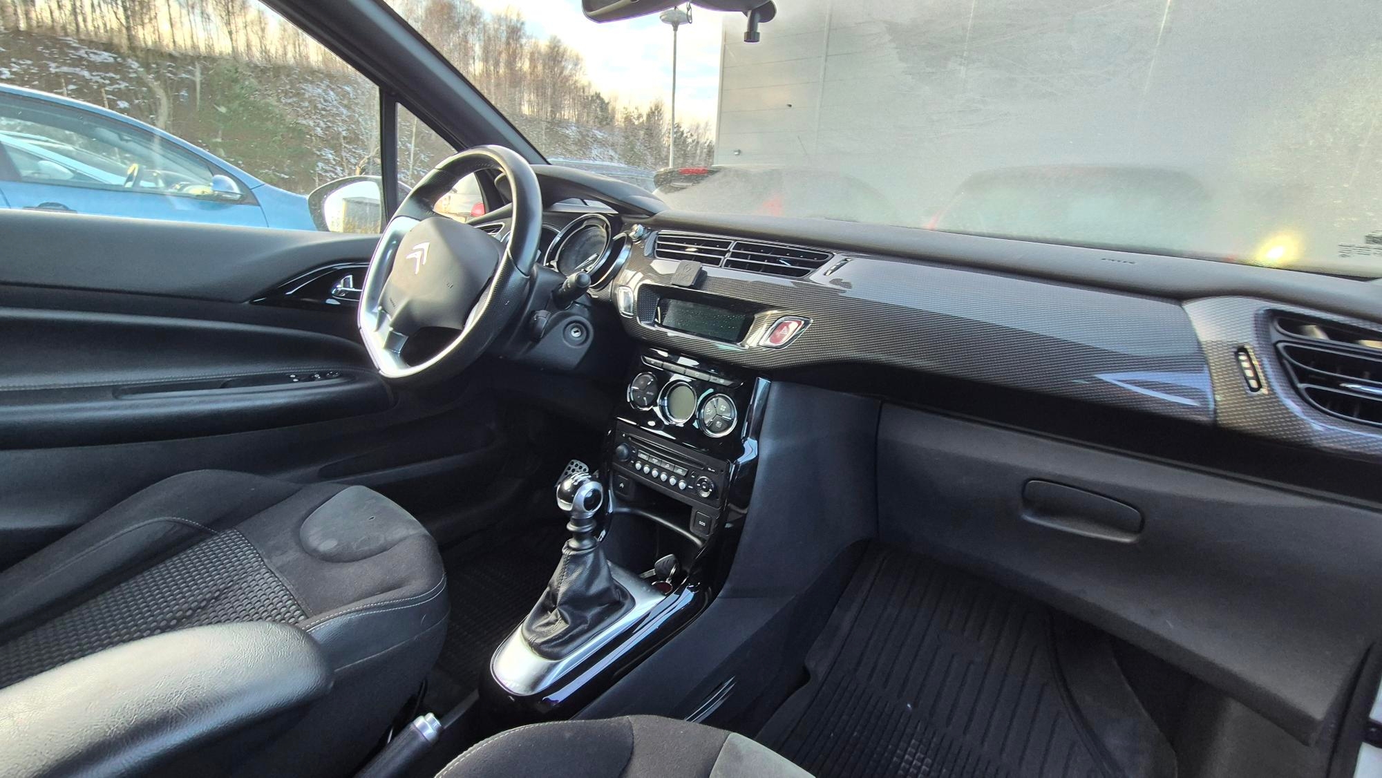 Citroen DS3 2011, photo 5/39