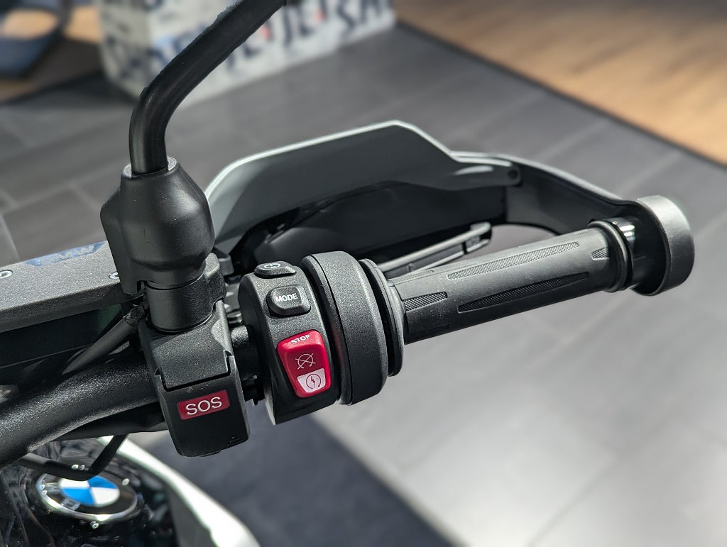 BMW R1300GS/Räntekampanj 3,45%/Automat/Väskor ingår/Omg lev!