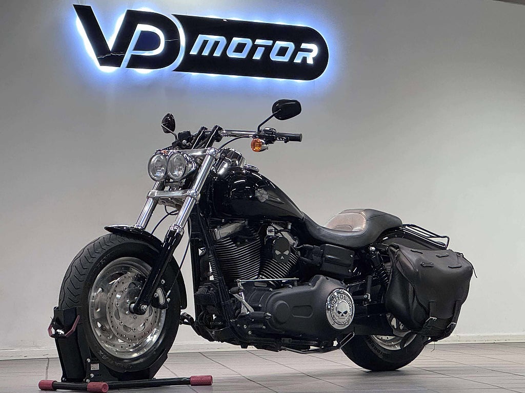 Harley-Davidson Fat Bob V&H Avon SE Map Lejonkulan *SE UTR* 