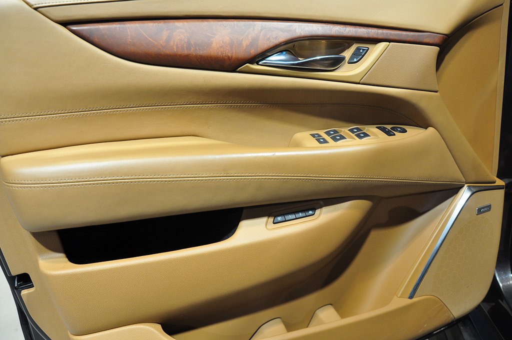 Cadillac Escalade 6.2 V8 426 hk 4WD Eu6 7-sits Platinum