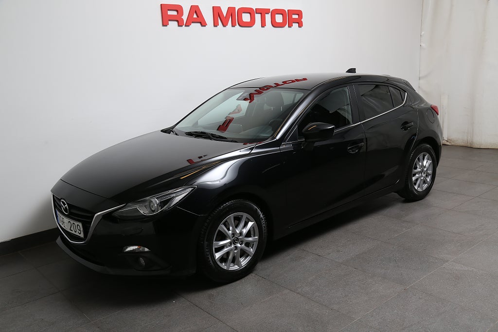 Mazda 3 2,0 SKYACTIV-G 120hk Aut 5D Navi P-sensorer 2013