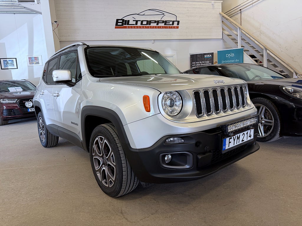 Jeep Renegade 2.0 CRD 4WD Limited 140 hk Motorvärmare / Skinn 