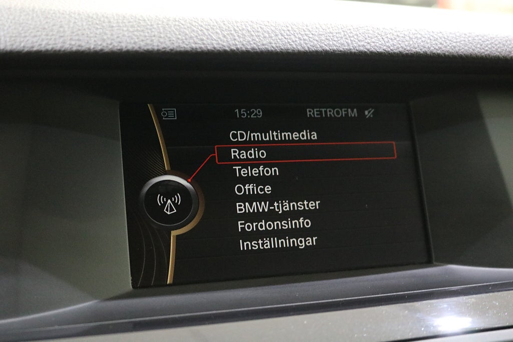 BMW 520d 2013 - miniatyr 10