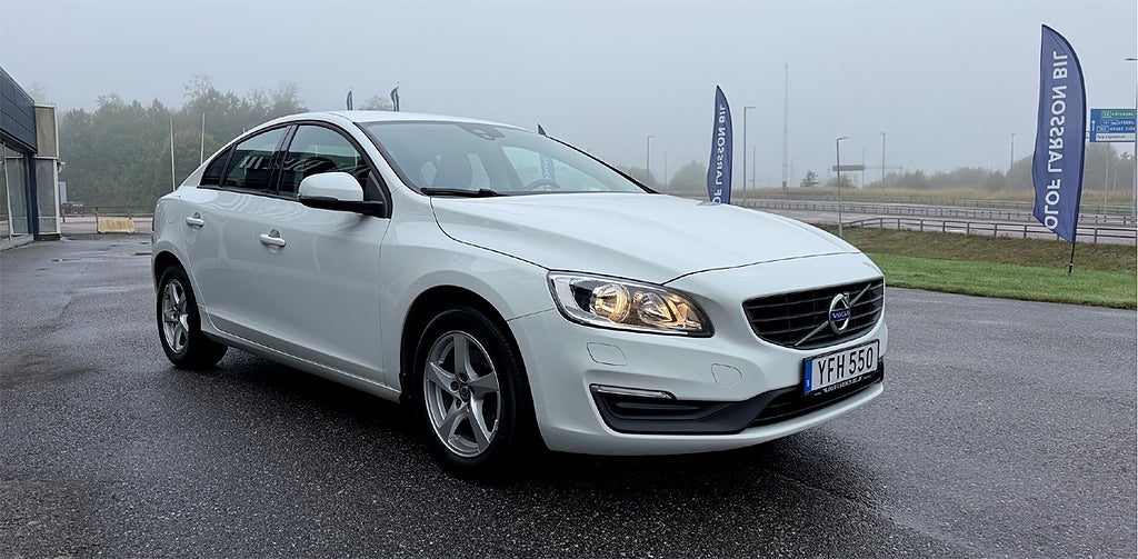 Volvo S60 D2 Kinetic Euro 6 Dragkrok Mirrorlink