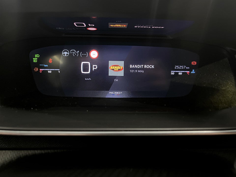 Bild på Peugeot 2008 GT 1.2 PT 130hk Aut B-KAMERA NAVI