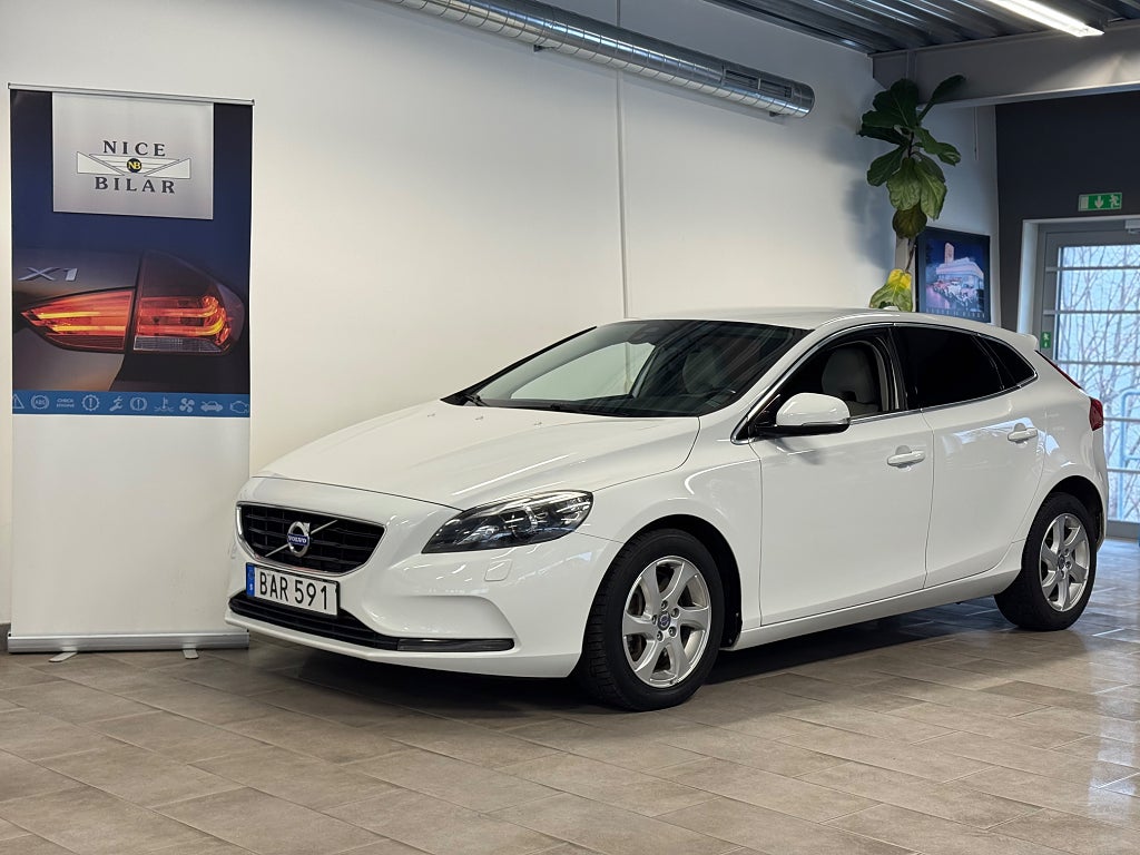 Volvo V40 D4 Aut Momentum 0:- kontant
