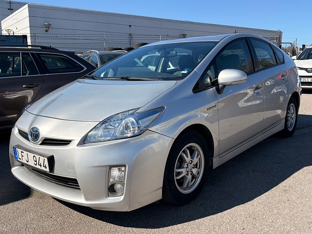 Toyota Prius 1.8 Hybrid CVT 136hk 1-Ägare Fullservad