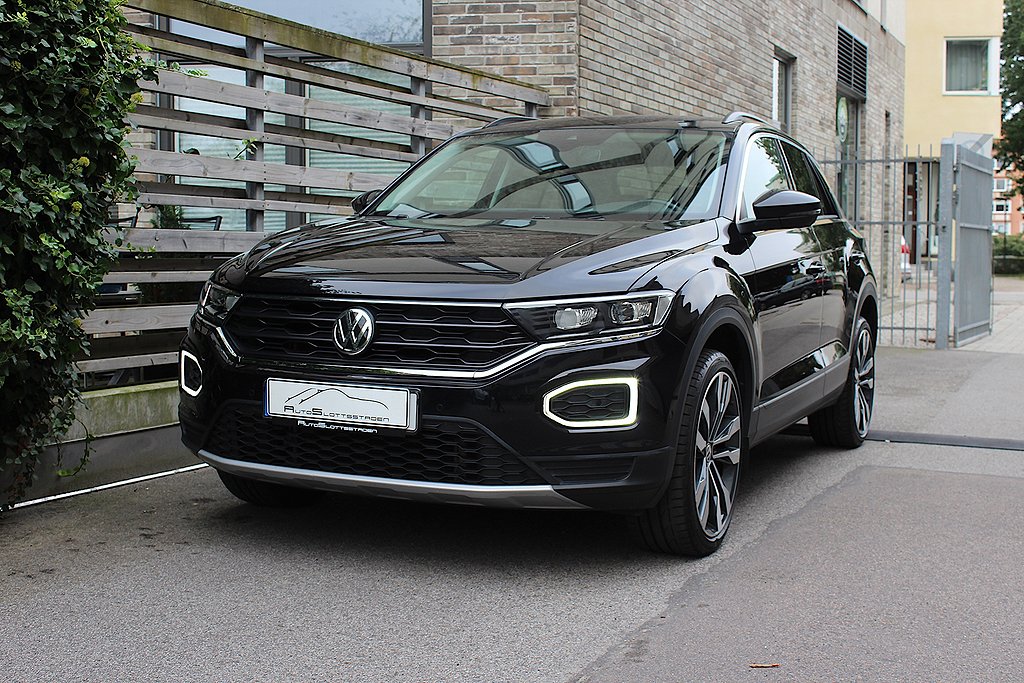 Volkswagen T-Roc 1.5 TSI Eu6 150hk Värmare / Cockpit / Drag