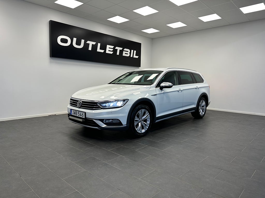 Volkswagen Passat Alltrack 2.0TDI 190hk 4Motion 4x4 Läder Värmare Drag Carplay