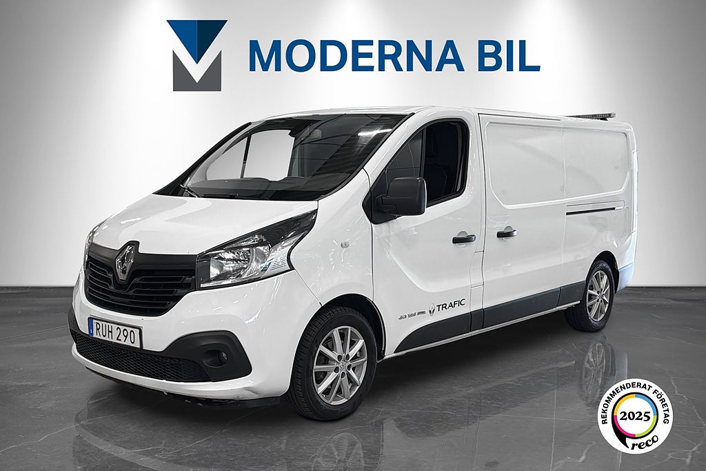 Renault trafic 1.6 dCi 125hk Lång Drag D-värm V-inredd B-kam Nyservad