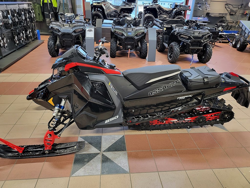 Polaris 850 Switchback Assault 146" 7S