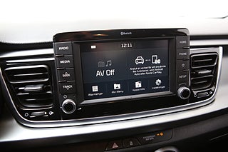 Halvkombi Kia Rio 11 av 15