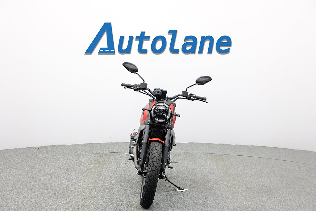 Ducati Scrambler 800 *Endast 1-Ägare & Endast 296Mil!