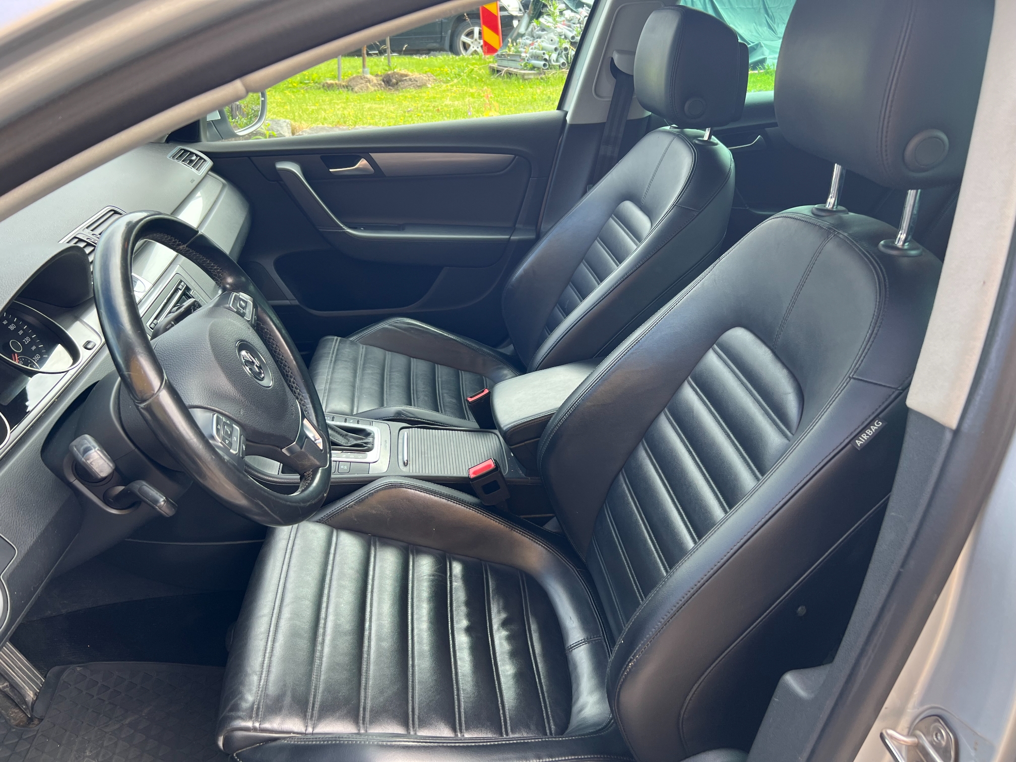Volkswagen Passat 2014, kuva 6/38