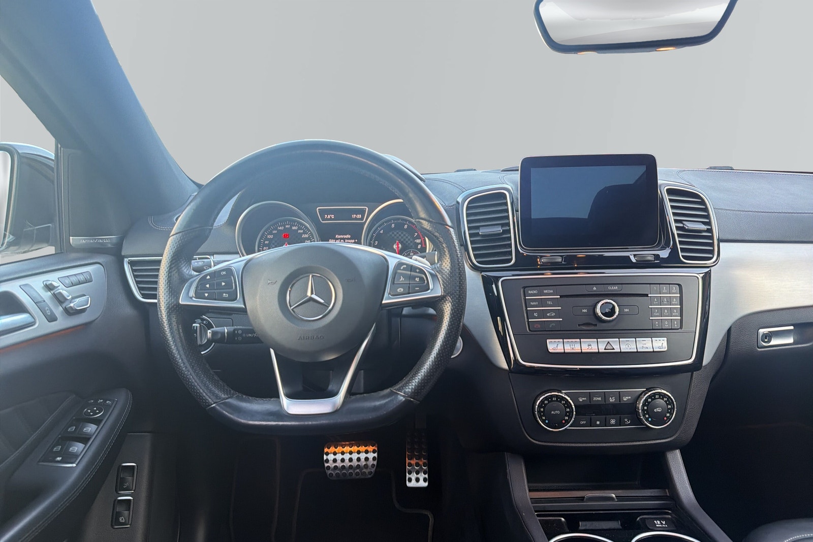 Mercedes-Benz GLE 450 AMG 4MATIC Coupé Sport Edit Värmare HUD Luftfj Drag 2016 - miniatyr 12