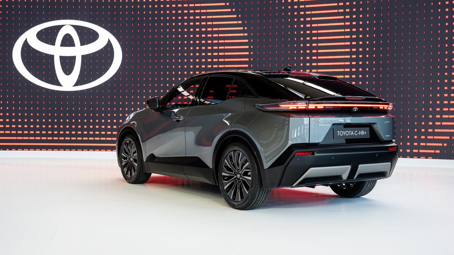 Toyota C-HR 2026, bild 2/32